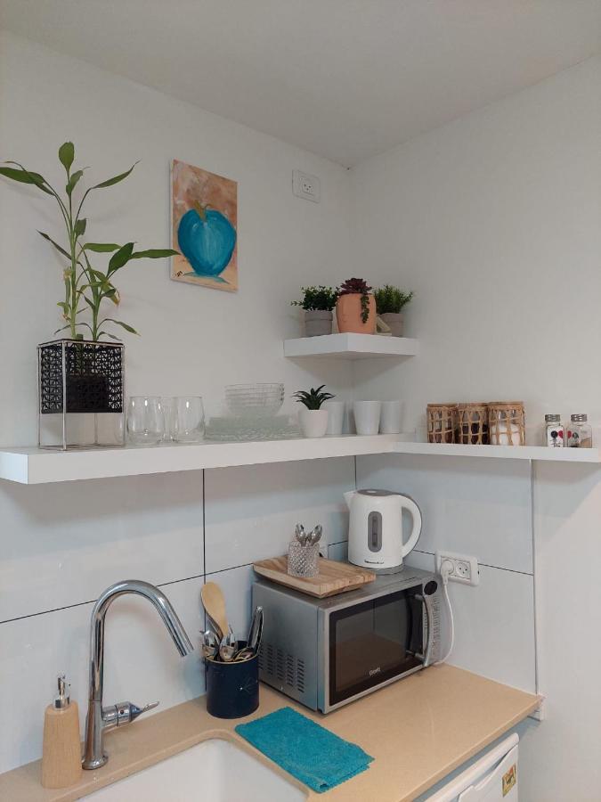 Ester's Place